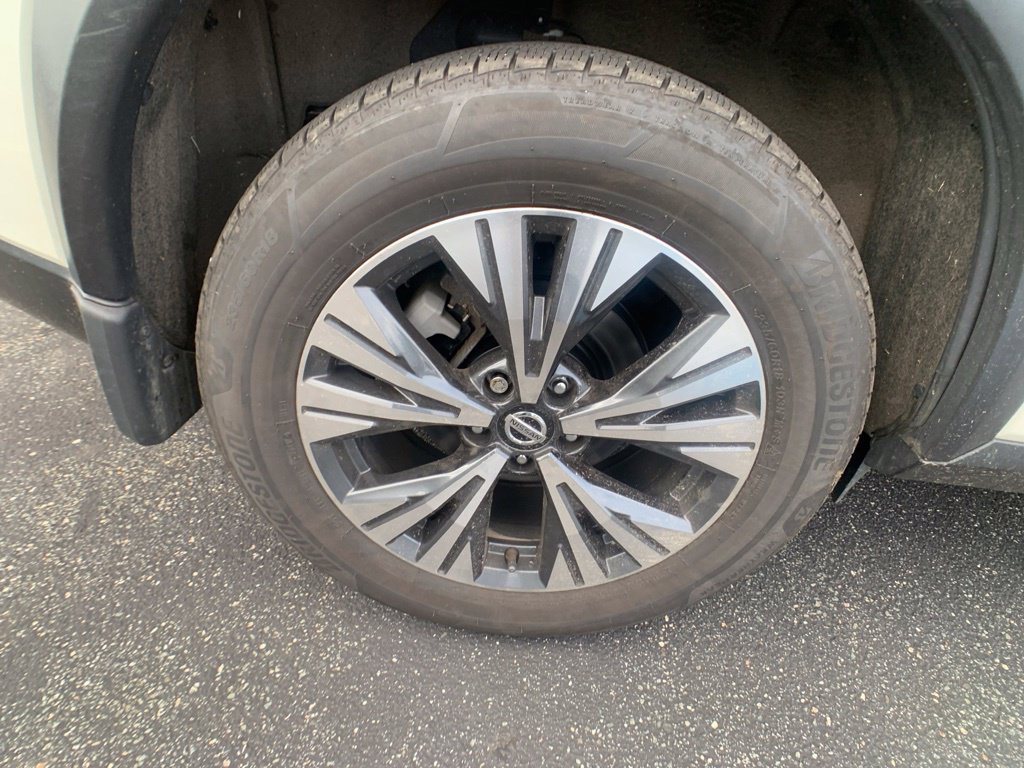 Used 2021 Nissan Rogue SV w/ Premium Package AWD/4WD image 35