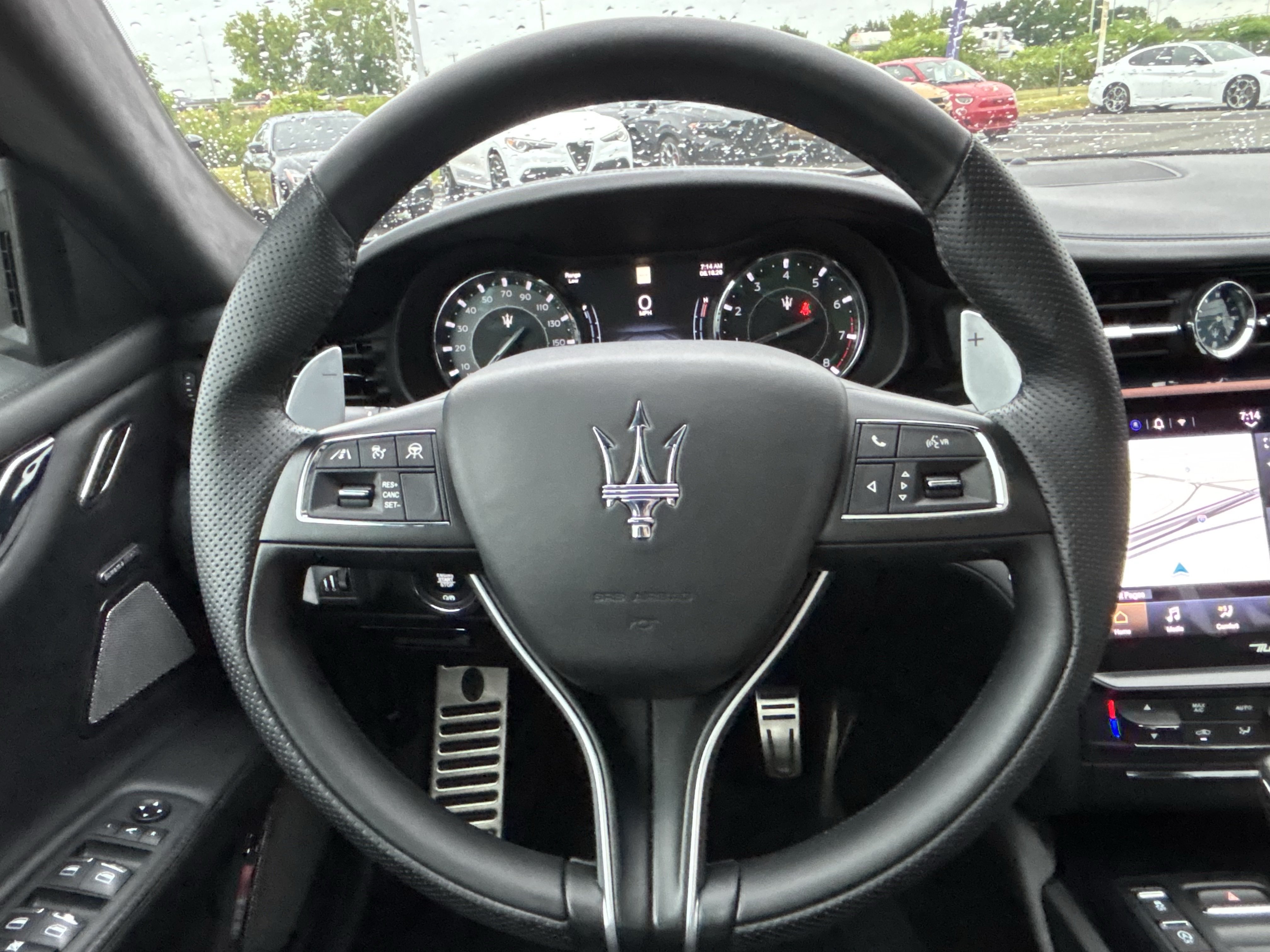 Used 2022 Maserati Quattroporte Modena RWD image 2