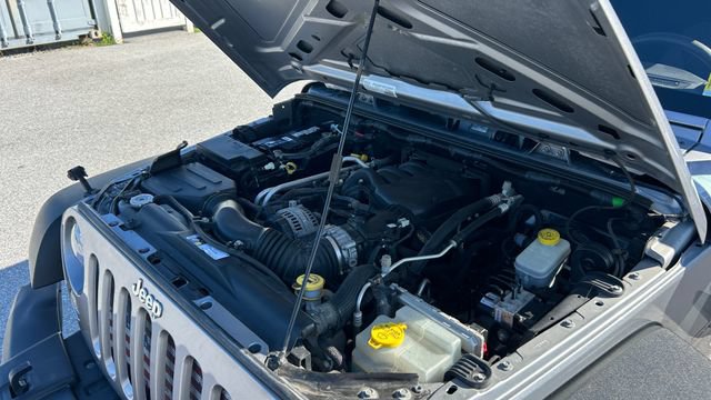 Used 2016 Jeep Wrangler Sport AWD/4WD image 35