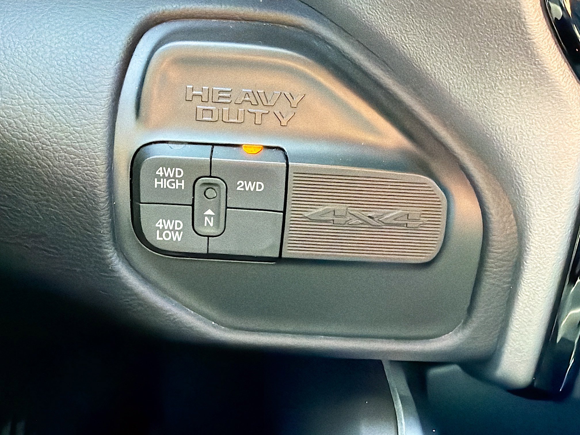 Used 2024 RAM 2500 Laramie w/ Night Edition image 28