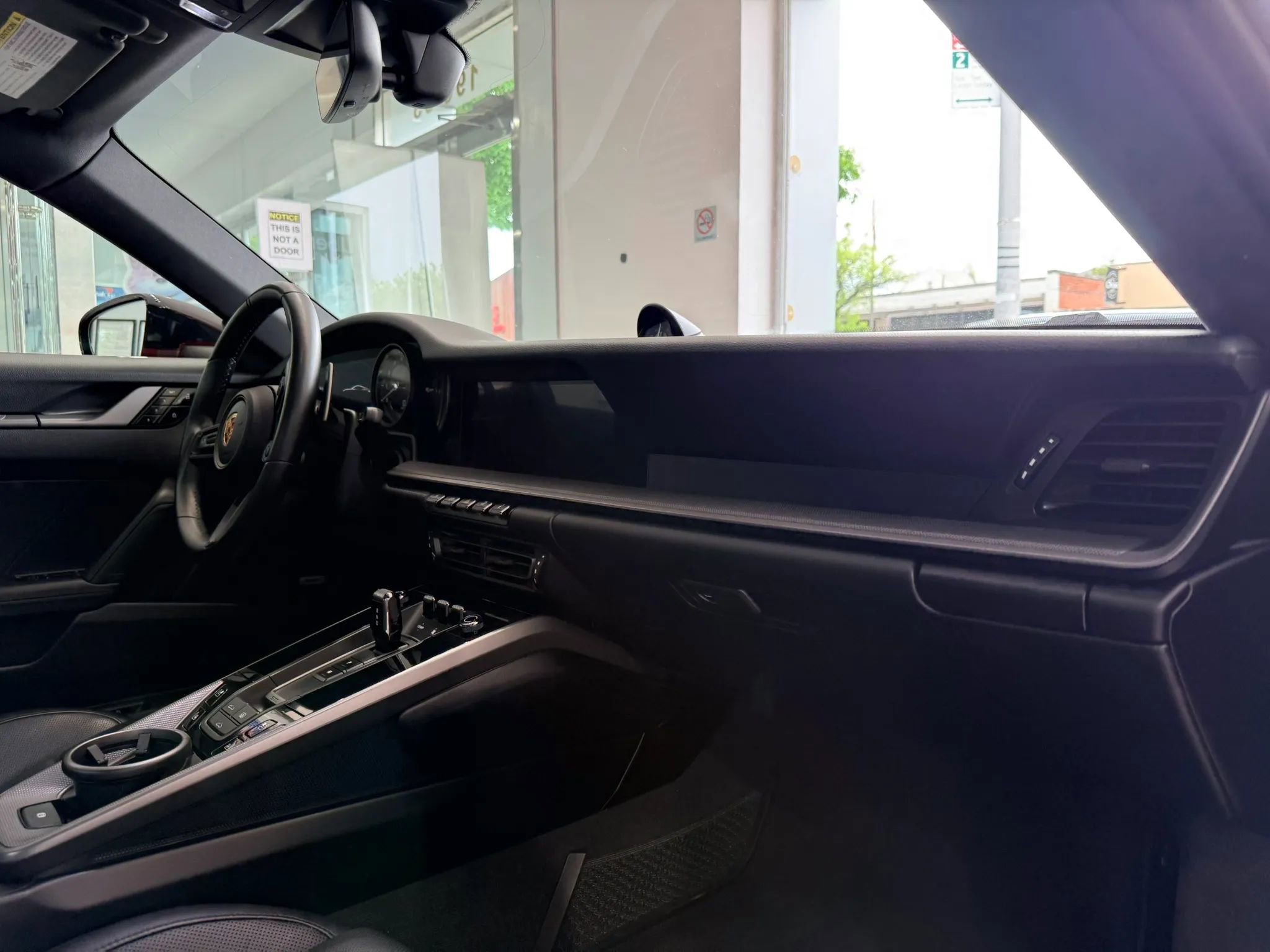 Used 2020 Porsche 911 Carrera image 23