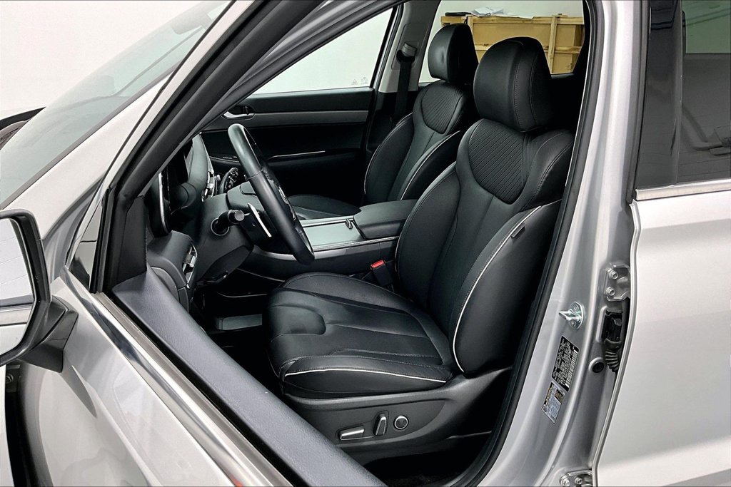Used 2025 Hyundai Palisade SEL FWD image 30
