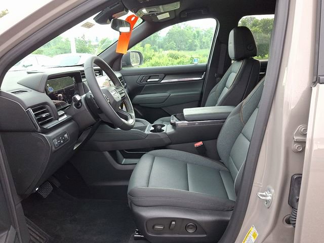 New 2026 GMC Terrain AT4 w/ Convenience Package III image 9