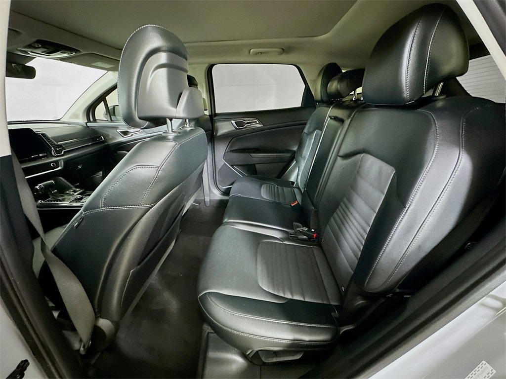 Used 2023 Kia Sportage SX image 13