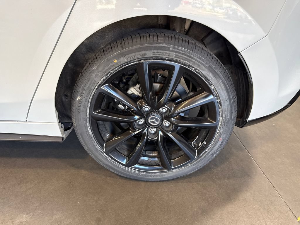 Certified 2025 MAZDA MAZDA3 s Sport FWD image 15