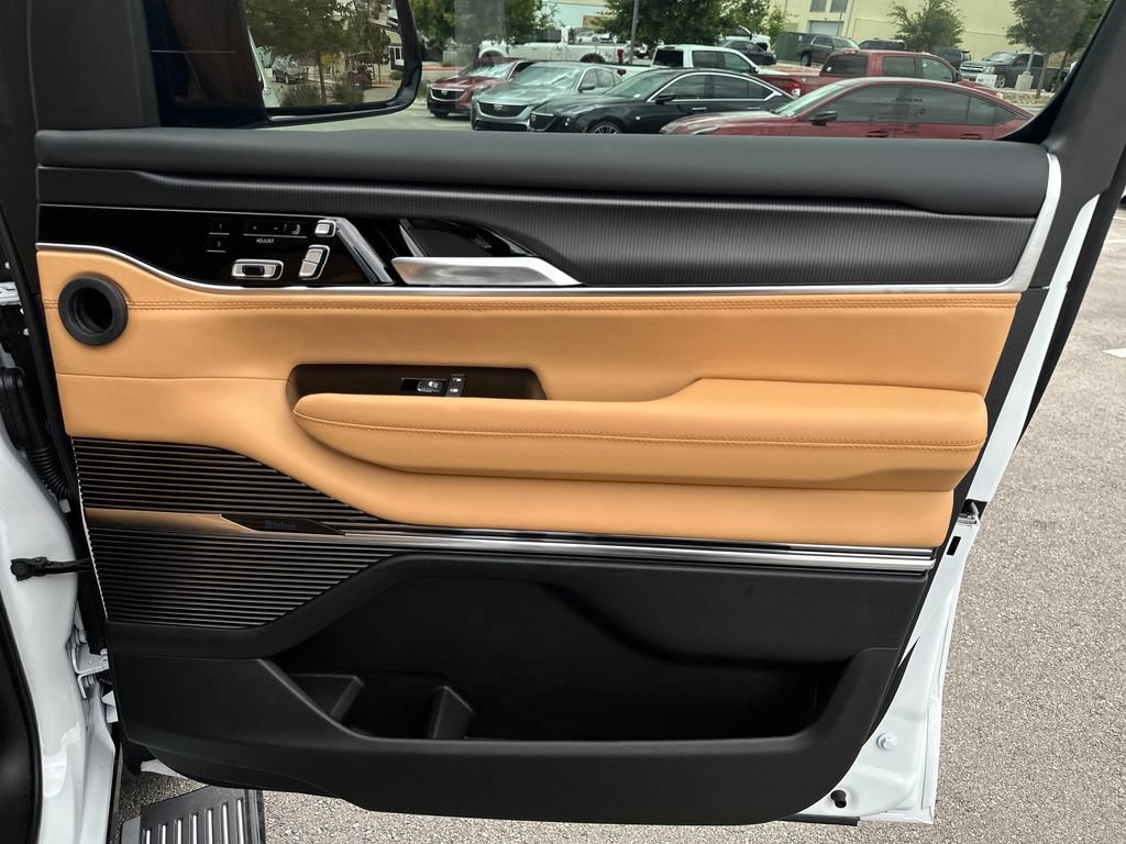 New 2026 Jeep Grand Wagoneer Summit AWD/4WD image 37