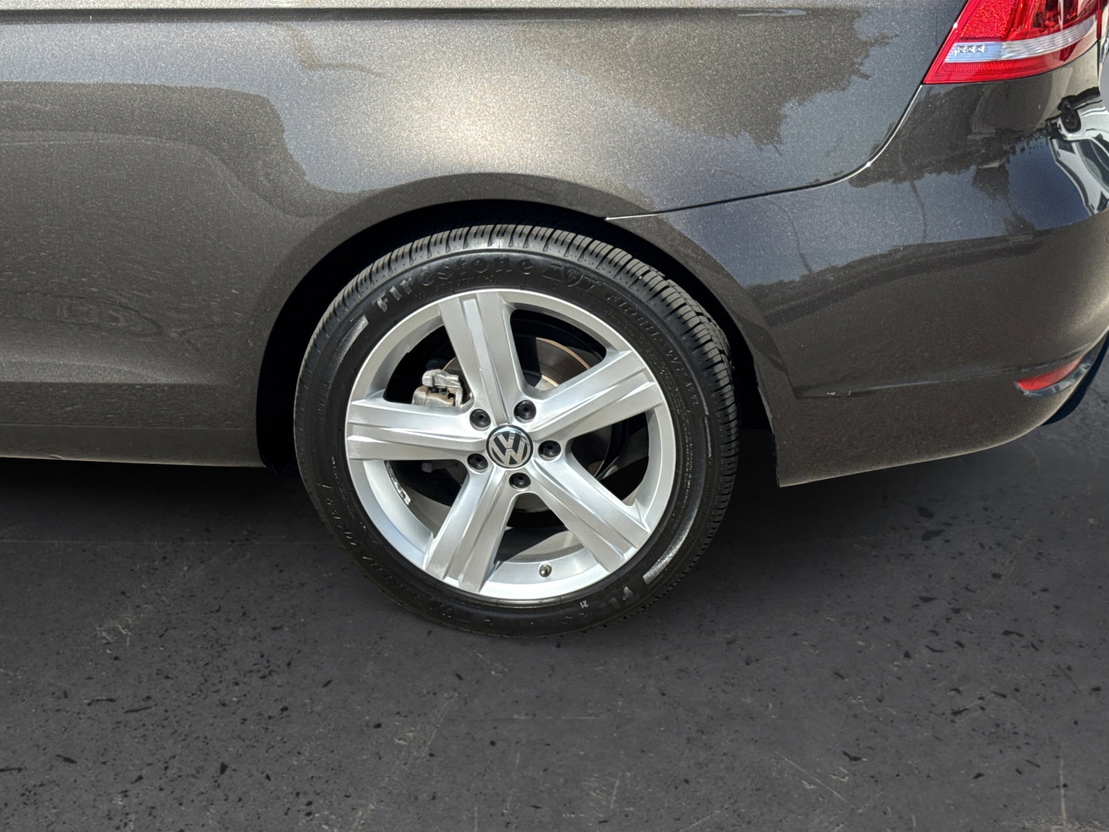 Used 2012 Volkswagen Eos Lux image 9