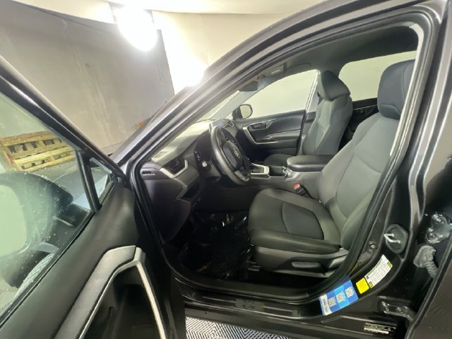 Used 2025 Toyota RAV4 LE FWD image 14