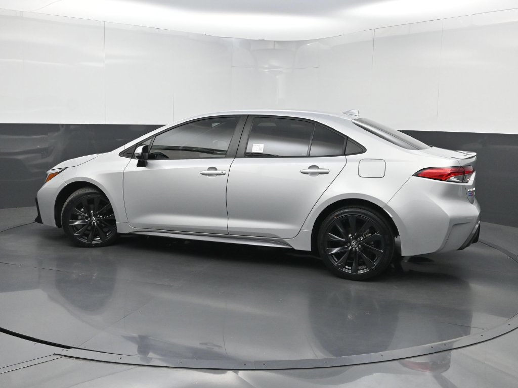 Used 2024 Toyota Corolla SE FWD image 40