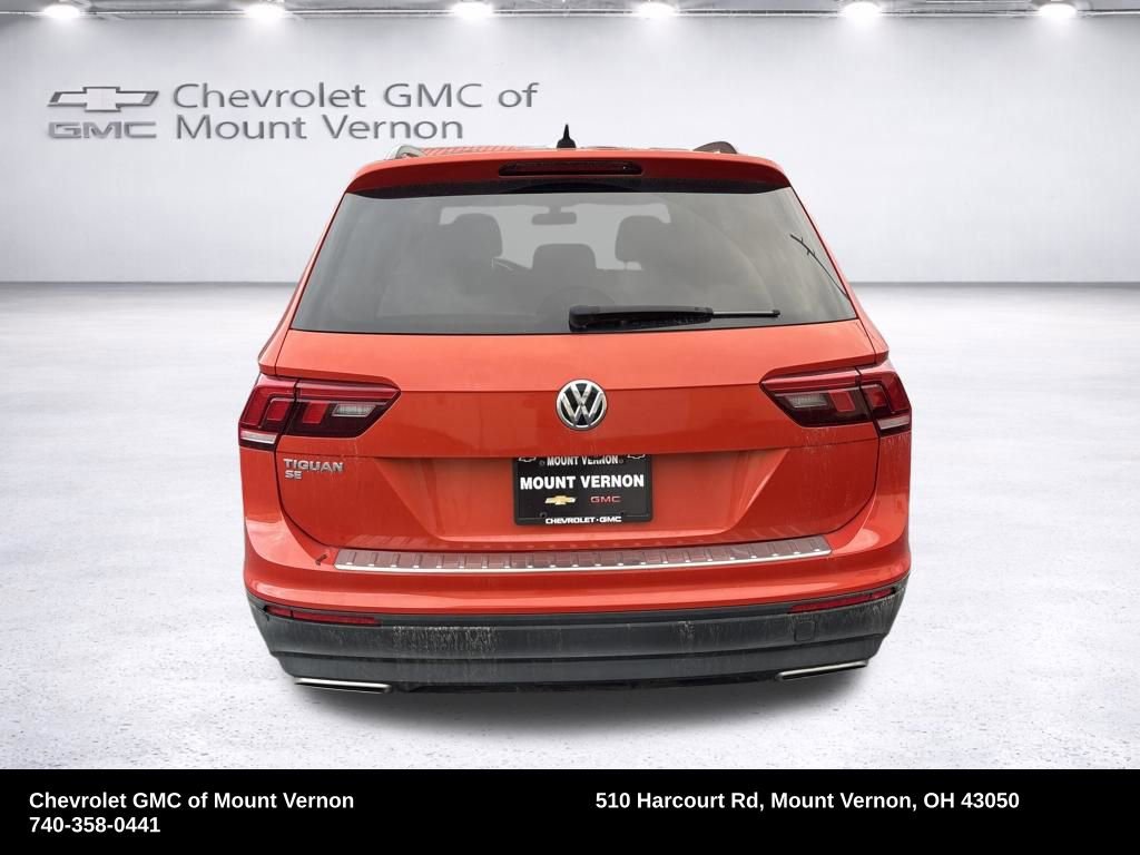 Used 2019 Volkswagen Tiguan SE w/ Panoramic Sunroof Package image 4
