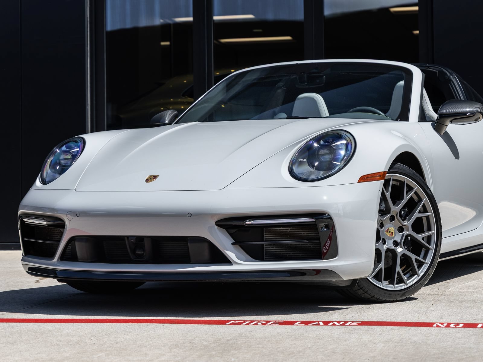 Certified 2022 Porsche 911 Targa 4S AWD/4WD image 7