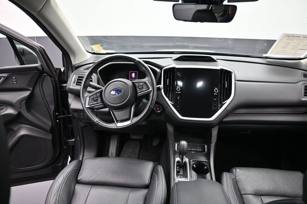 Used 2023 Subaru Ascent Limited AWD/4WD image 17