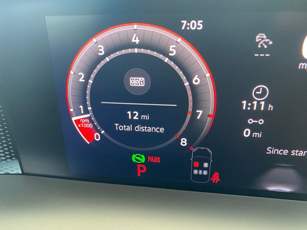 New 2026 Volkswagen Tiguan SE R-Line FWD image 33