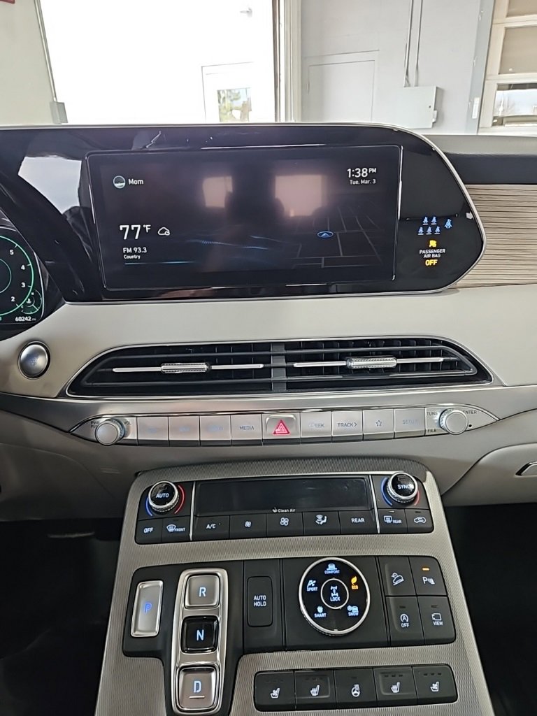 Used 2022 Hyundai Palisade Limited image 33