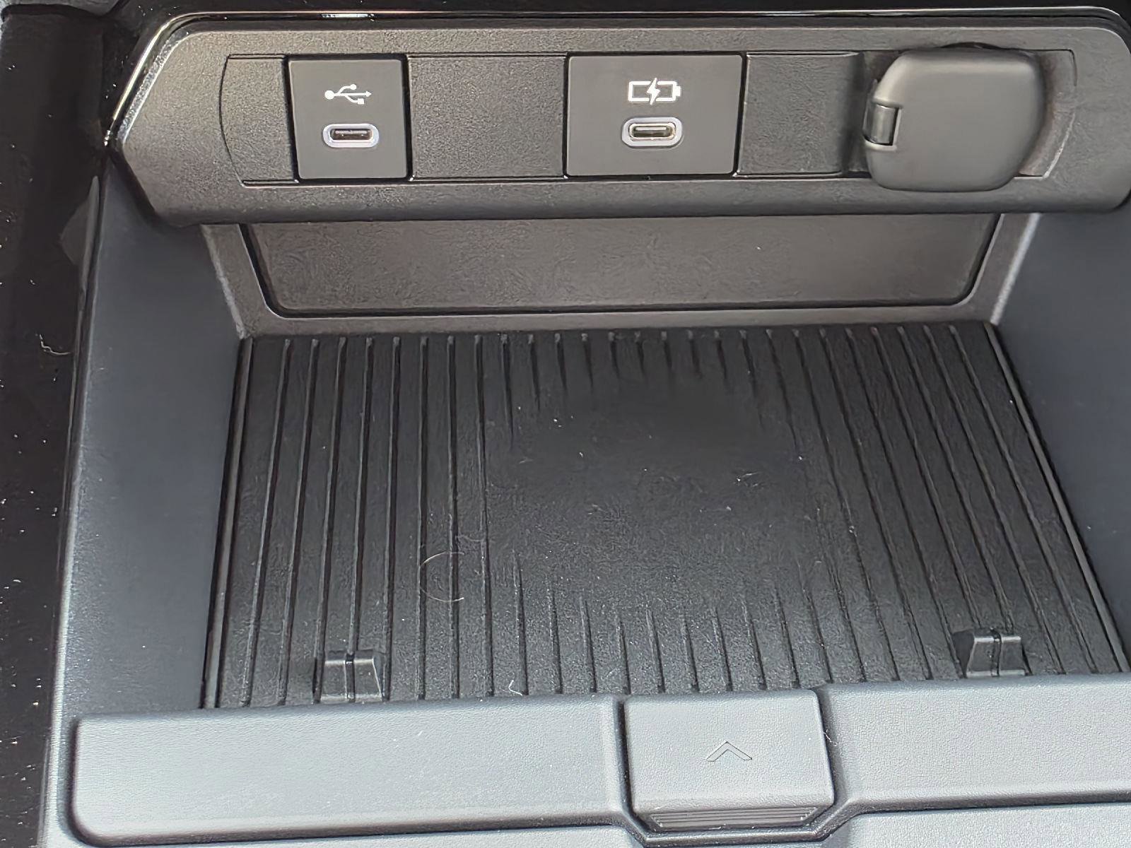 New 2026 Toyota Prius Plug-In Hybrid image 24