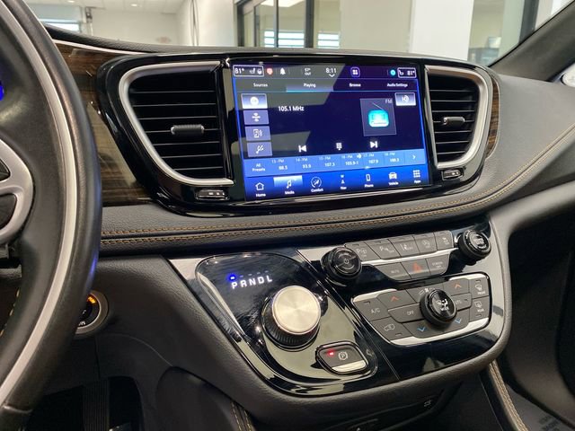 Used 2021 Chrysler Pacifica Pinnacle image 25