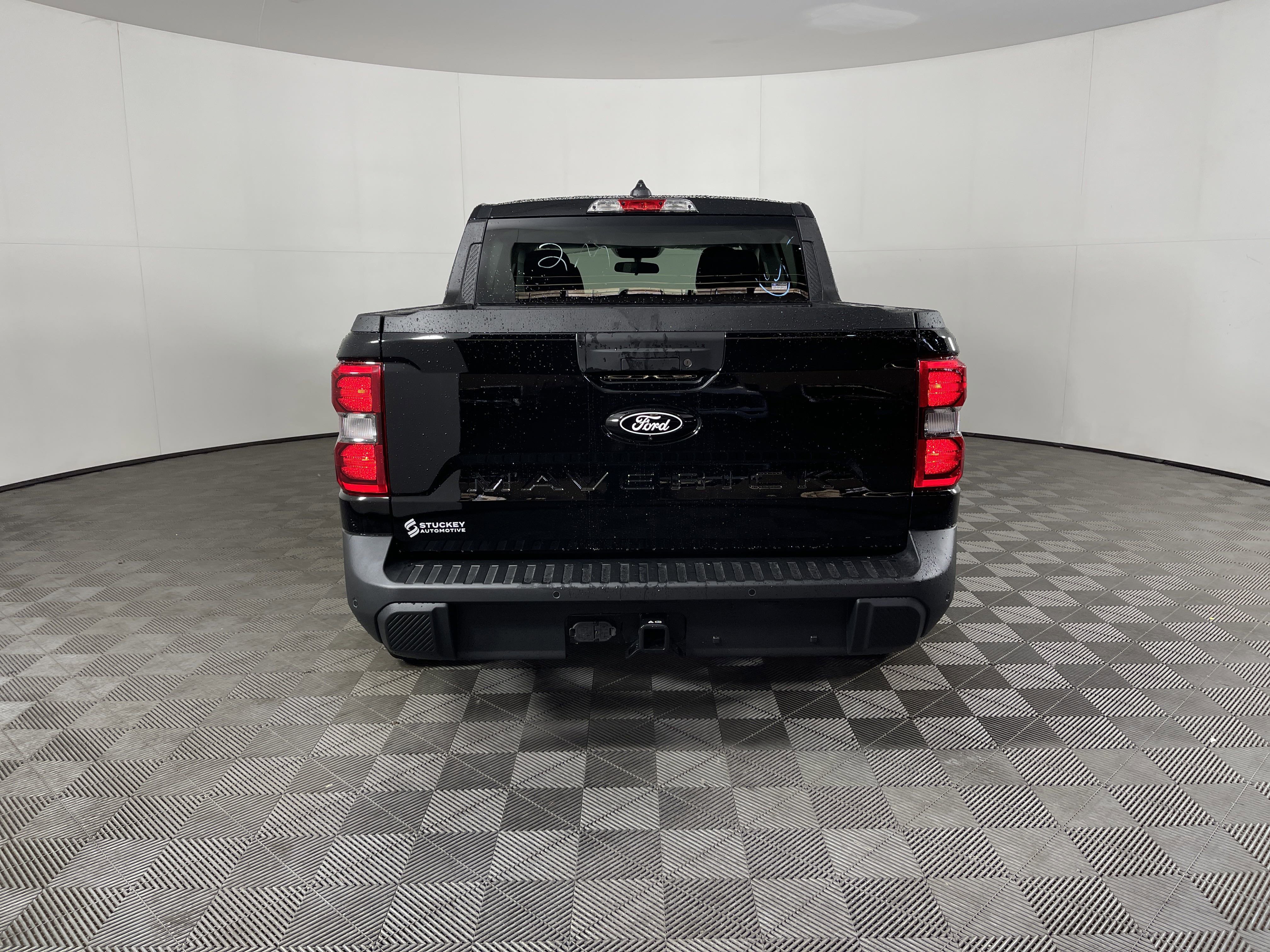 New 2025 Ford Maverick XLT w/ XLT Luxury Package image 4