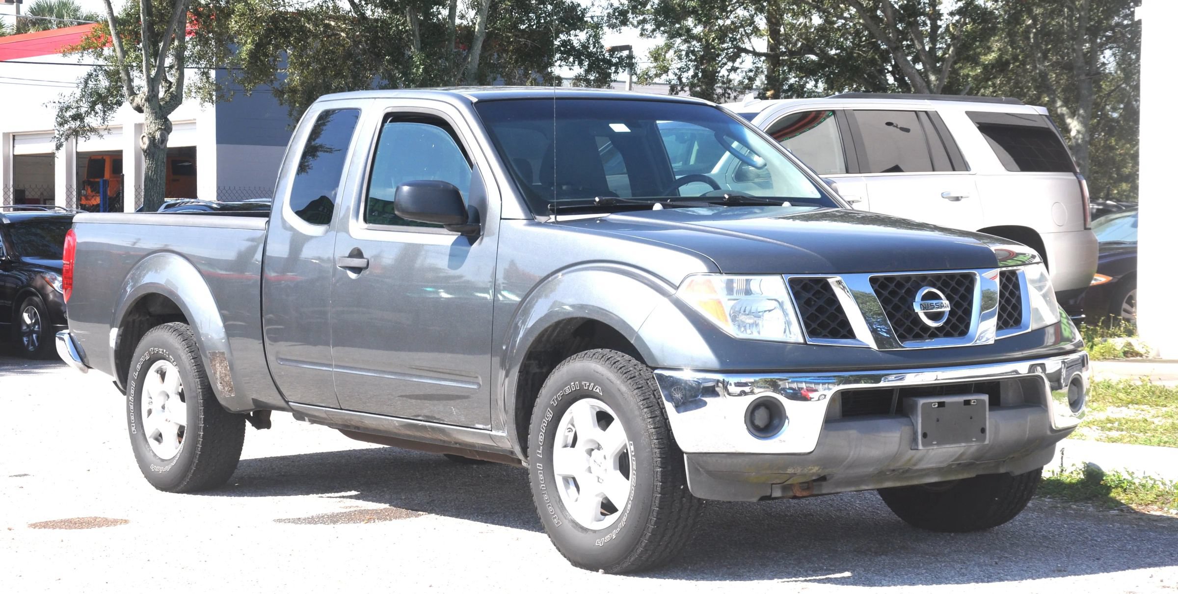 Used 2006 Nissan Frontier SE w/ (P01) Power Pkg RWD image 3