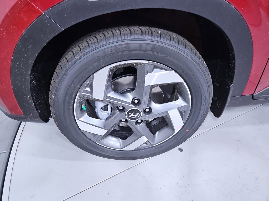 New 2025 Hyundai Venue SEL image 27