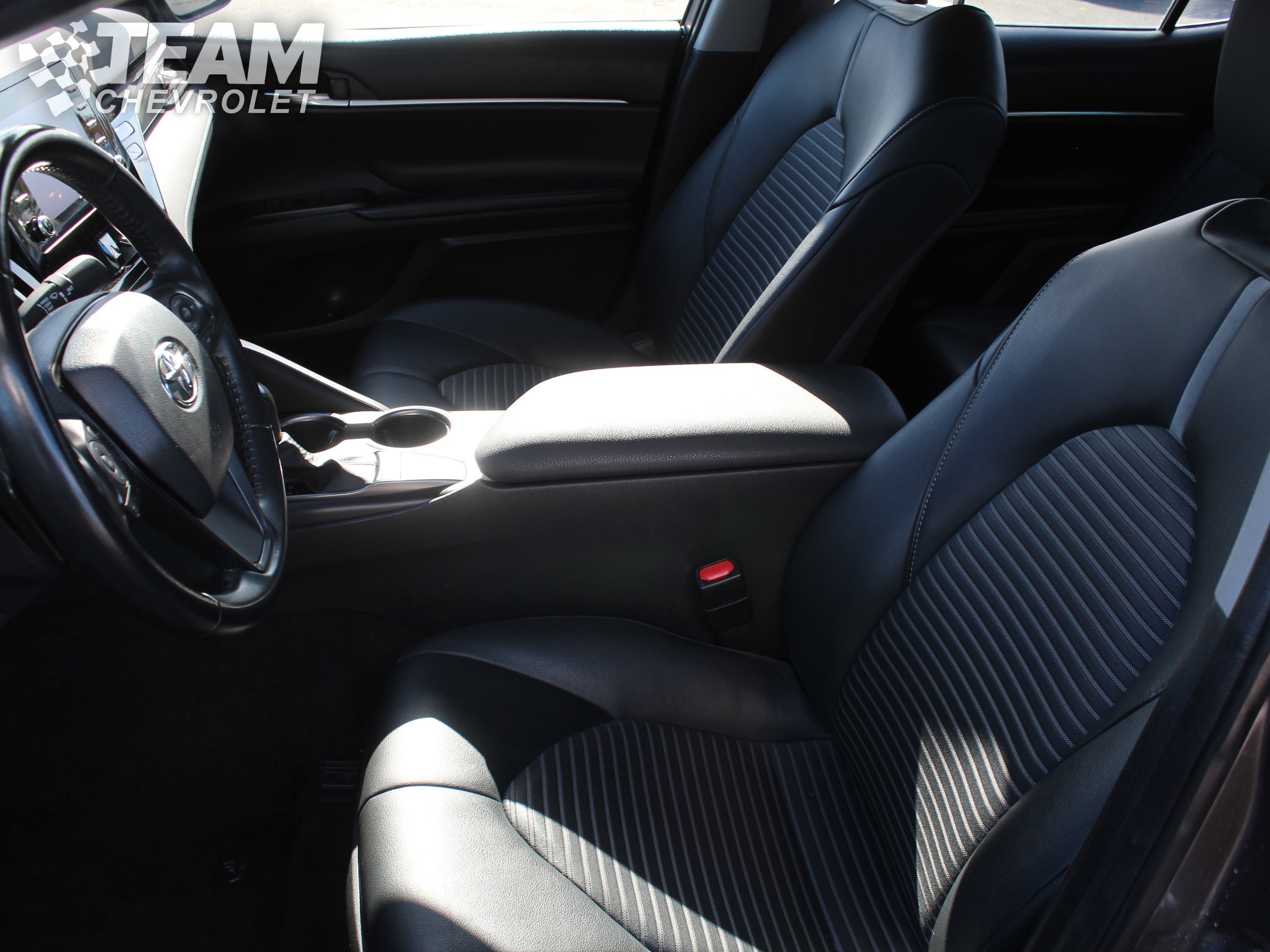 Used 2023 Toyota Camry SE image 11