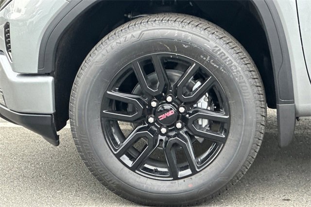 New 2026 GMC Sierra 1500 Elevation image 25
