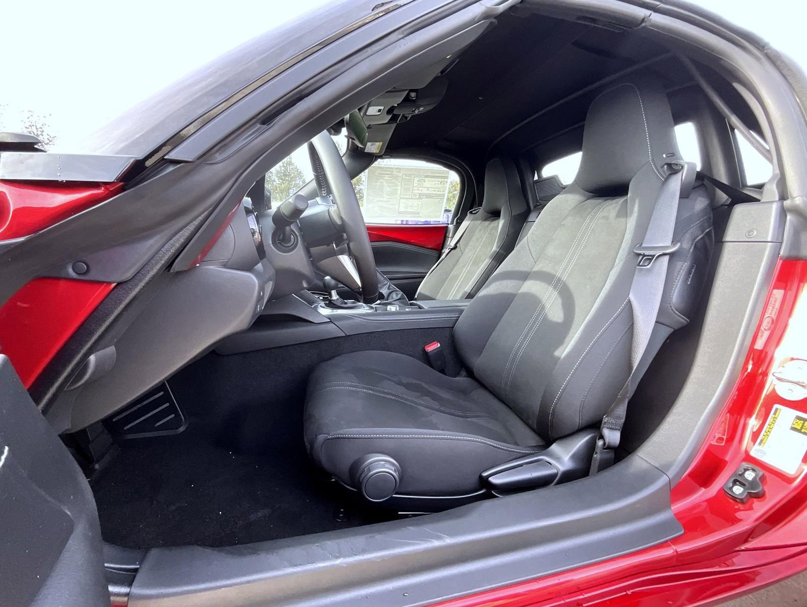 New 2025 MAZDA MX-5 Miata Club image 11