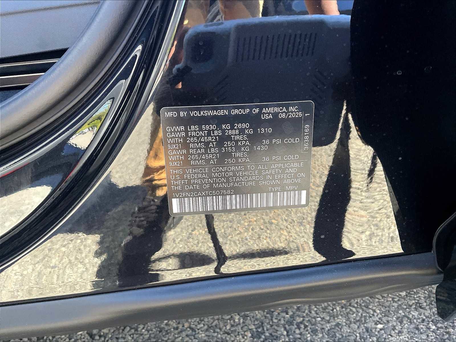 New 2026 Volkswagen Atlas SEL Premium R-Line image 17