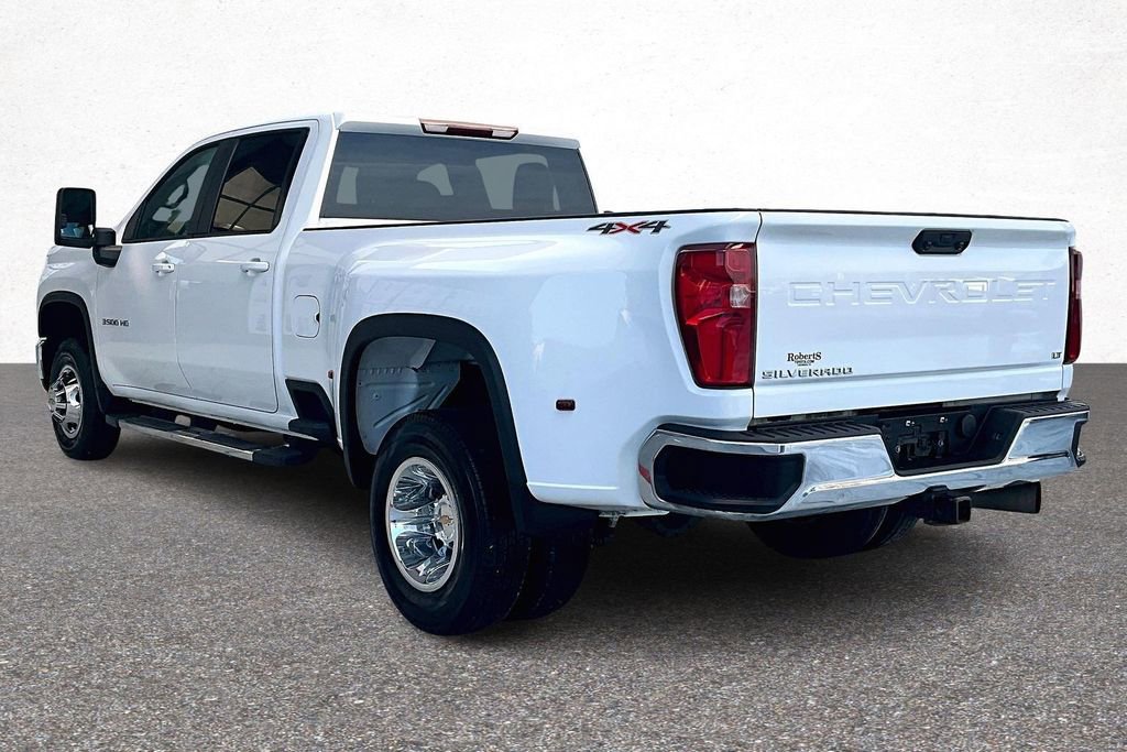Used 2024 Chevrolet Silverado 3500 LT image 4