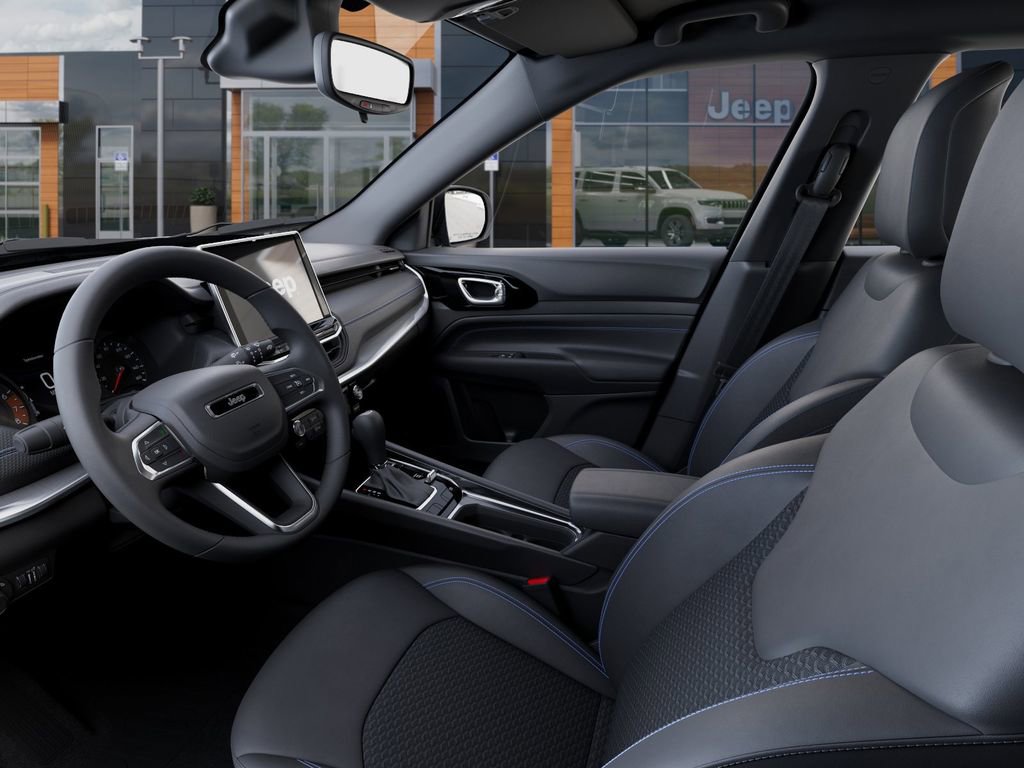 New 2026 Jeep Compass Latitude image 22