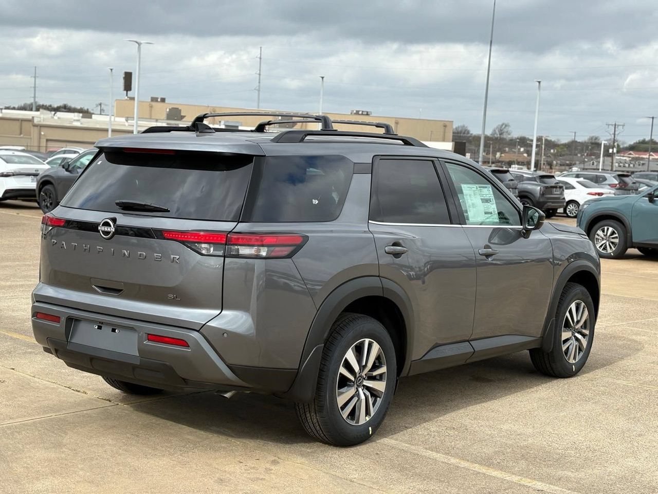 New 2026 Nissan Pathfinder SL FWD image 5