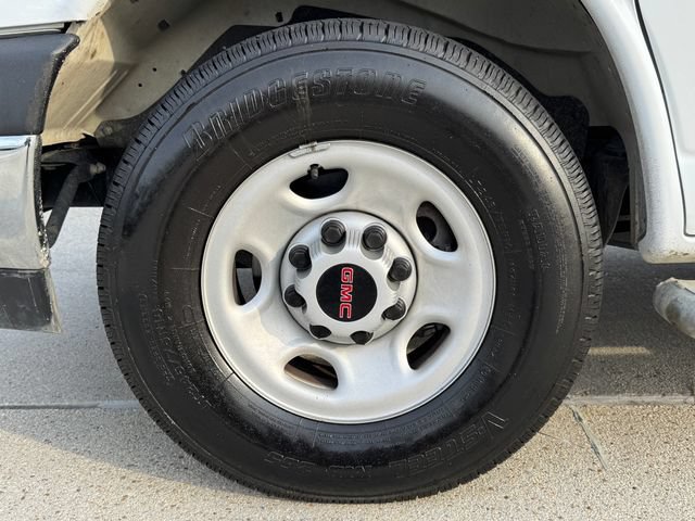 Used 2025 GMC Savana 2500 w/ Driver Convenience Package RWD image 11