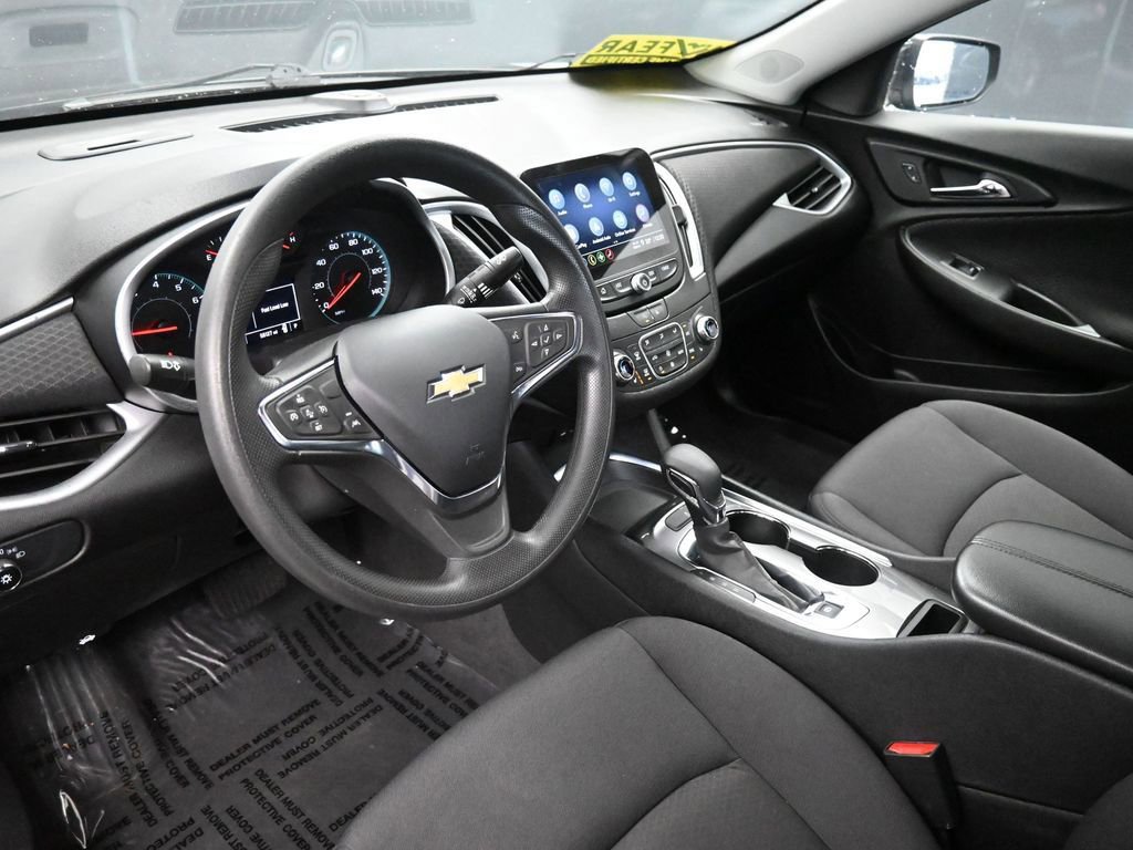 Used 2023 Chevrolet Malibu LT image 20