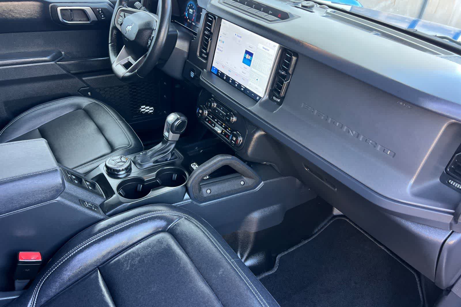 Used 2025 Ford Bronco Badlands AWD/4WD image 18