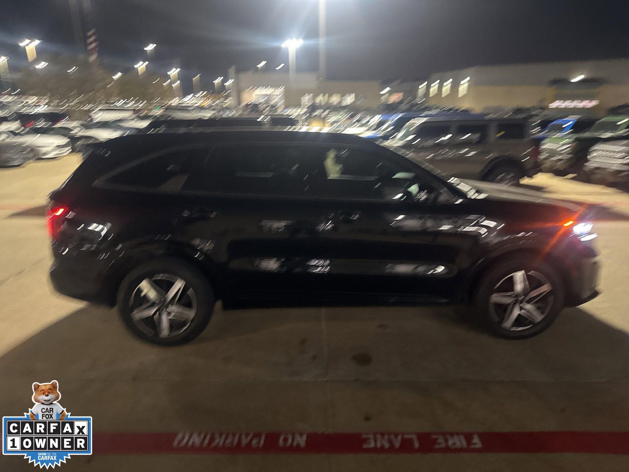 Used 2022 Kia Sorento S w/ Panoramic Sunroof Package image 6
