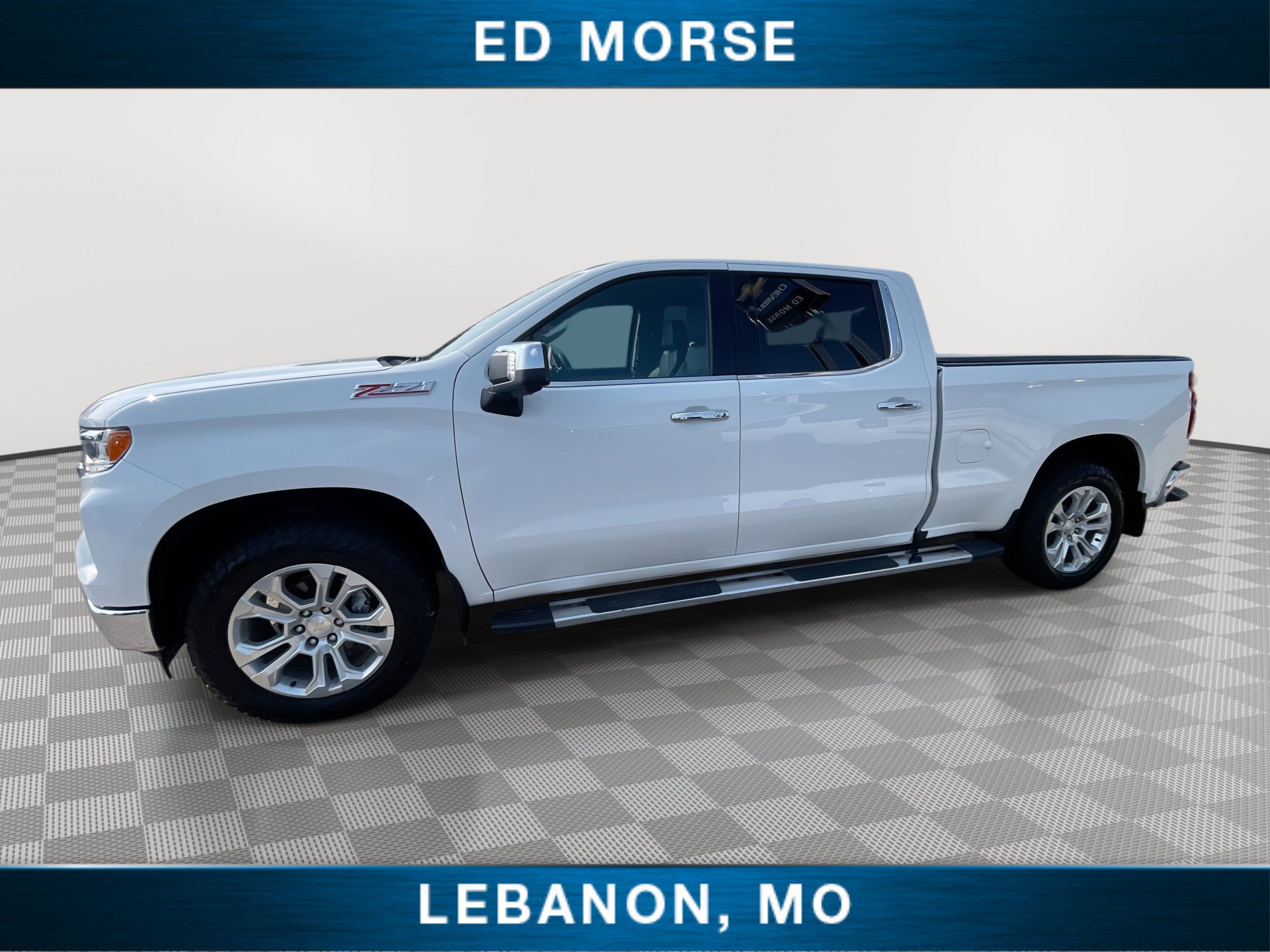 Used 2023 Chevrolet Silverado 1500 LTZ w/ LTZ Convenience Package II AWD/4WD image 5