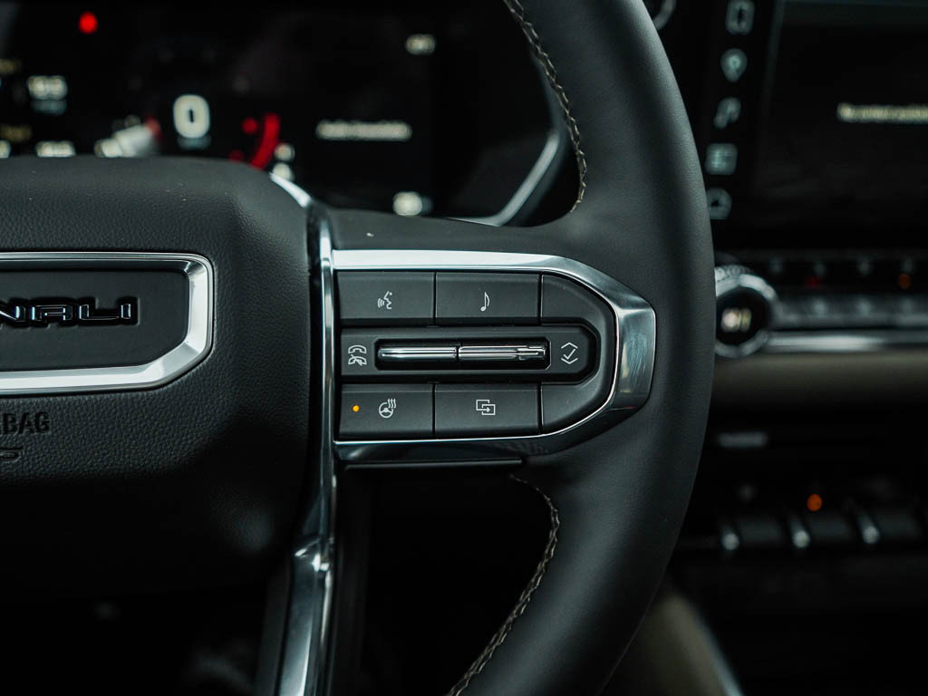 New 2026 GMC Canyon Denali image 20