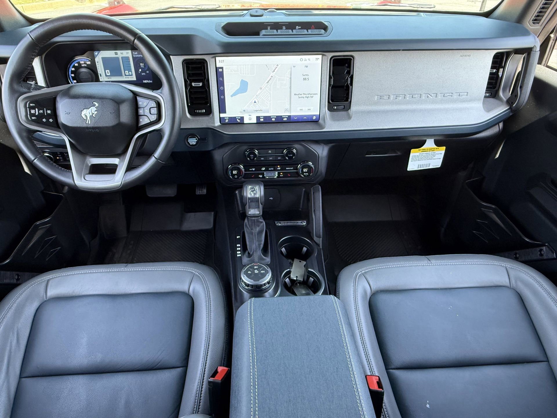 Certified 2024 Ford Bronco Outer Banks AWD/4WD image 2