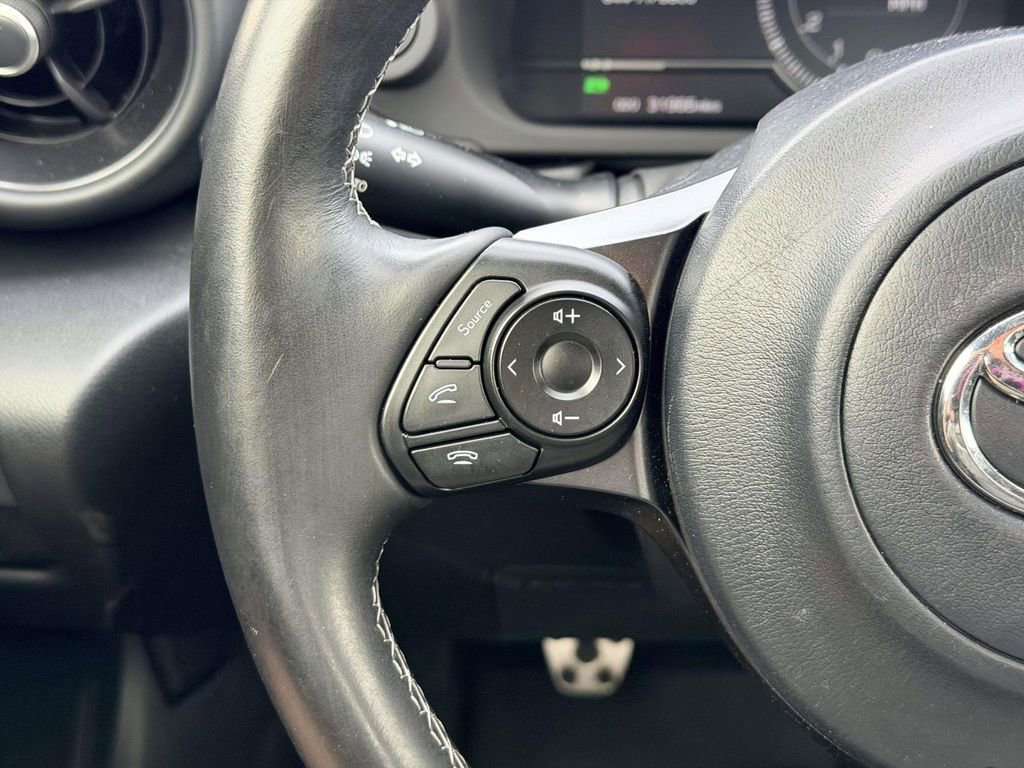 Certified 2023 Toyota GR86 Premium w/ ALL Weather Mat Package (TMS) RWD image 9