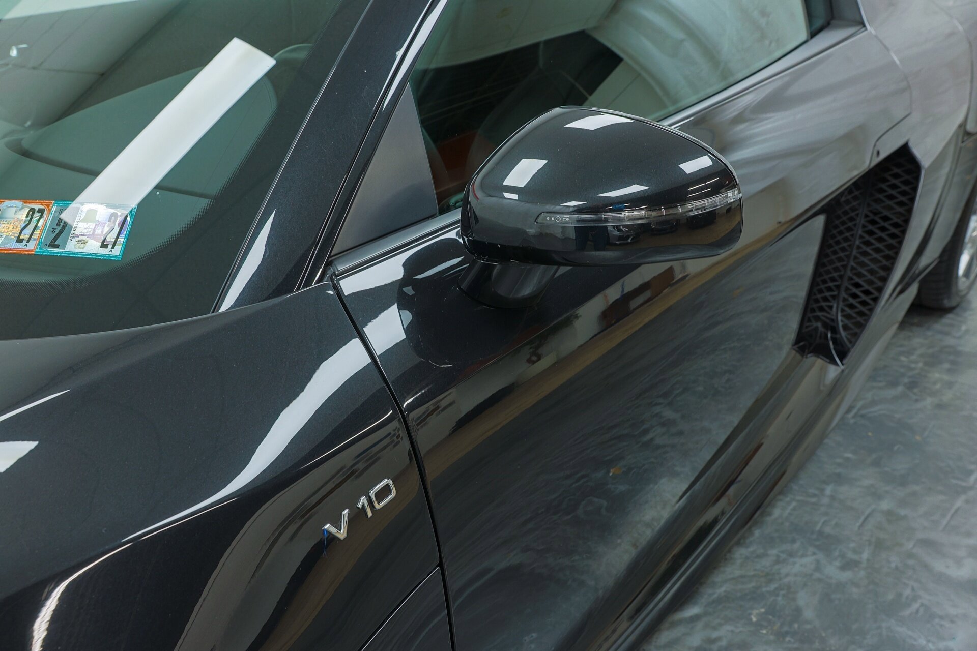 Used 2011 Audi R8 V10 image 11