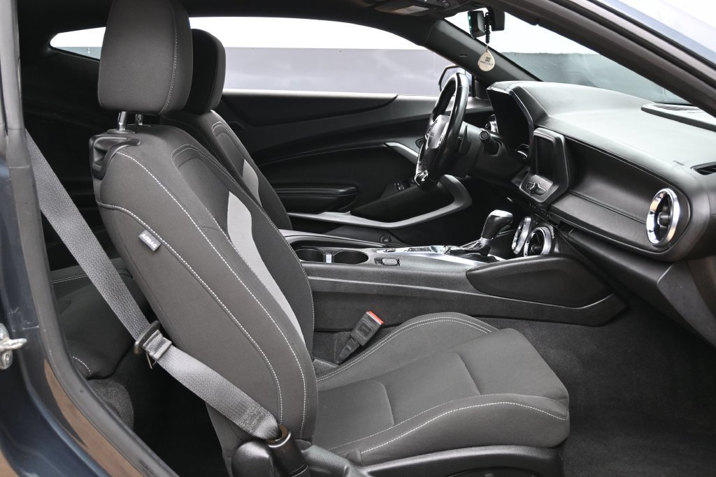 Used 2023 Chevrolet Camaro LT RWD image 25