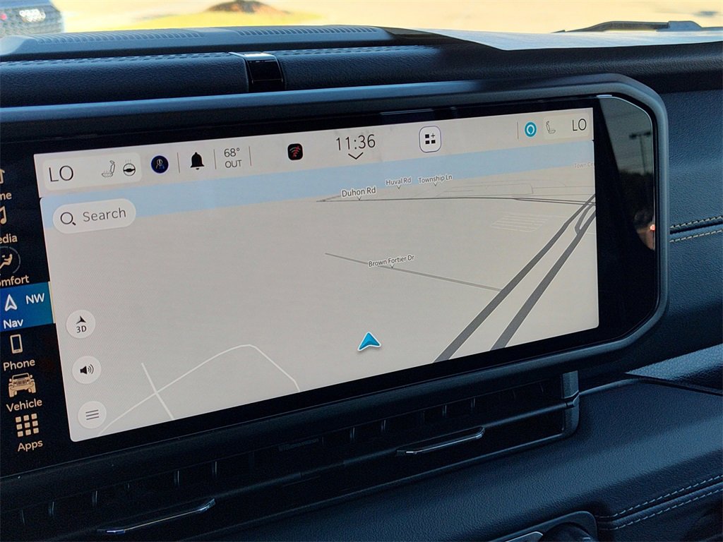 Used 2024 Jeep Wrangler Sahara w/ Technology Group image 36