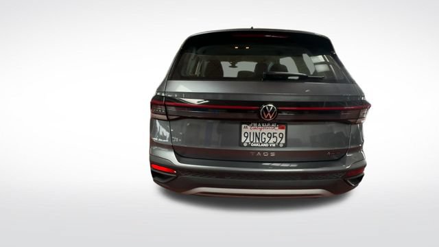 Certified 2025 Volkswagen Taos S AWD/4WD image 8