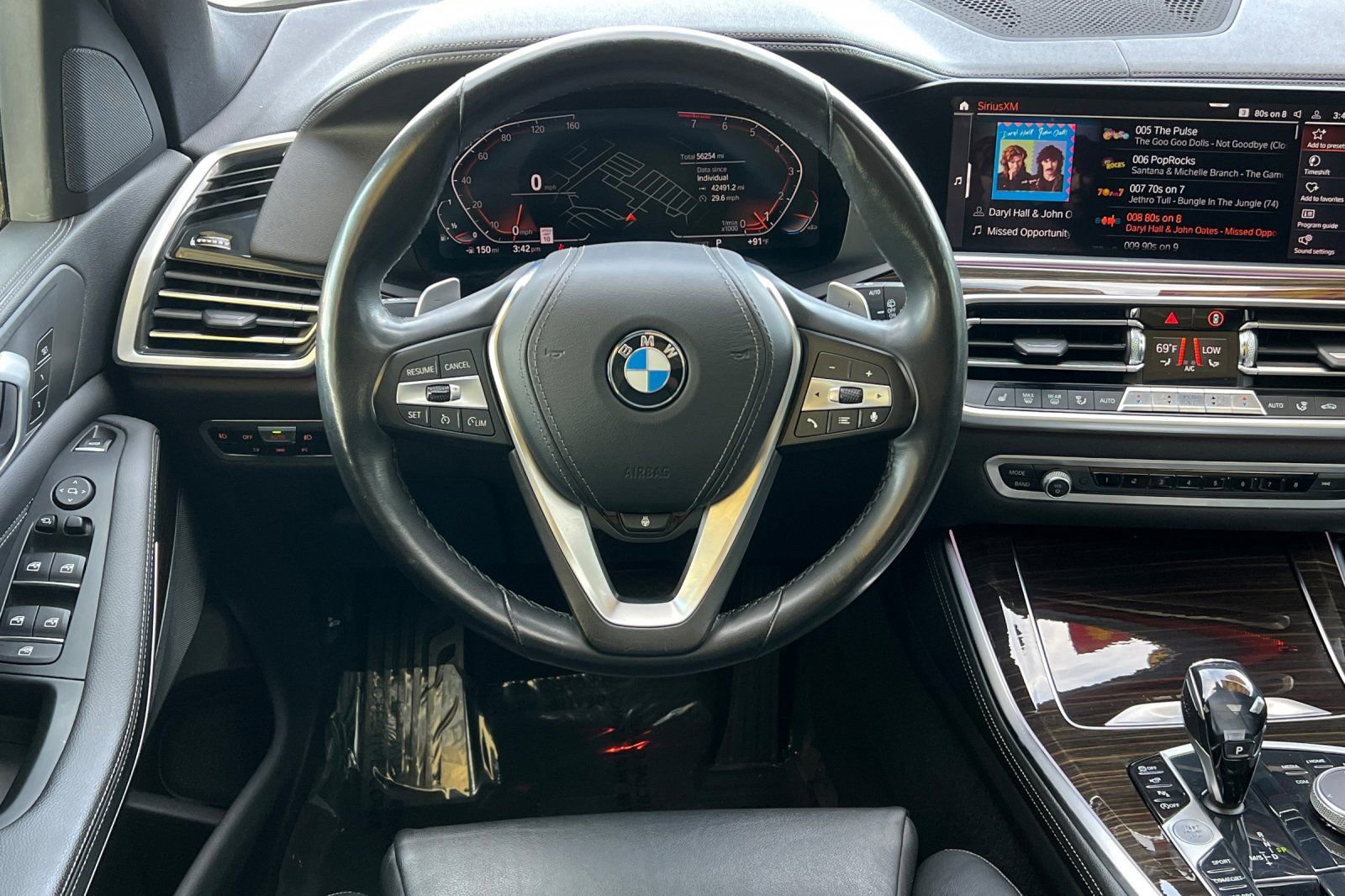 Used 2020 BMW X5 xDrive40i w/ Premium Package image 17