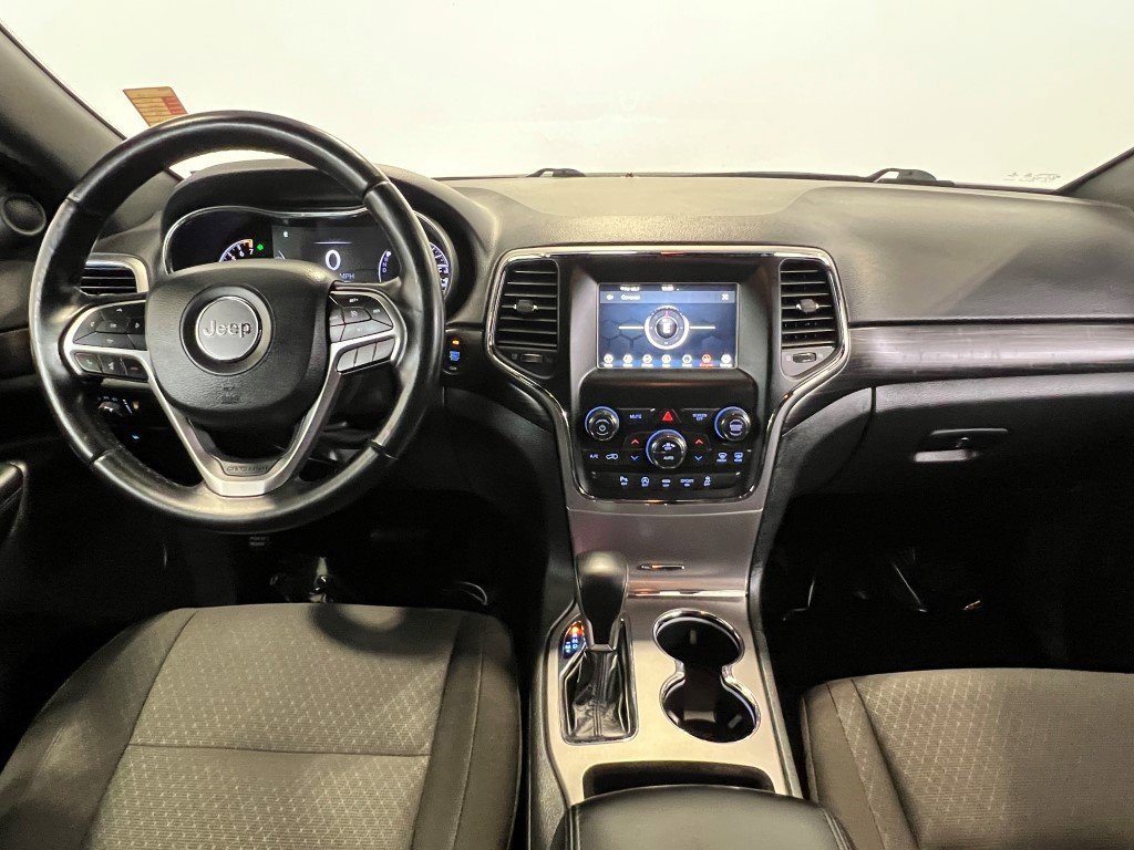 Certified 2020 Jeep Grand Cherokee Laredo image 18