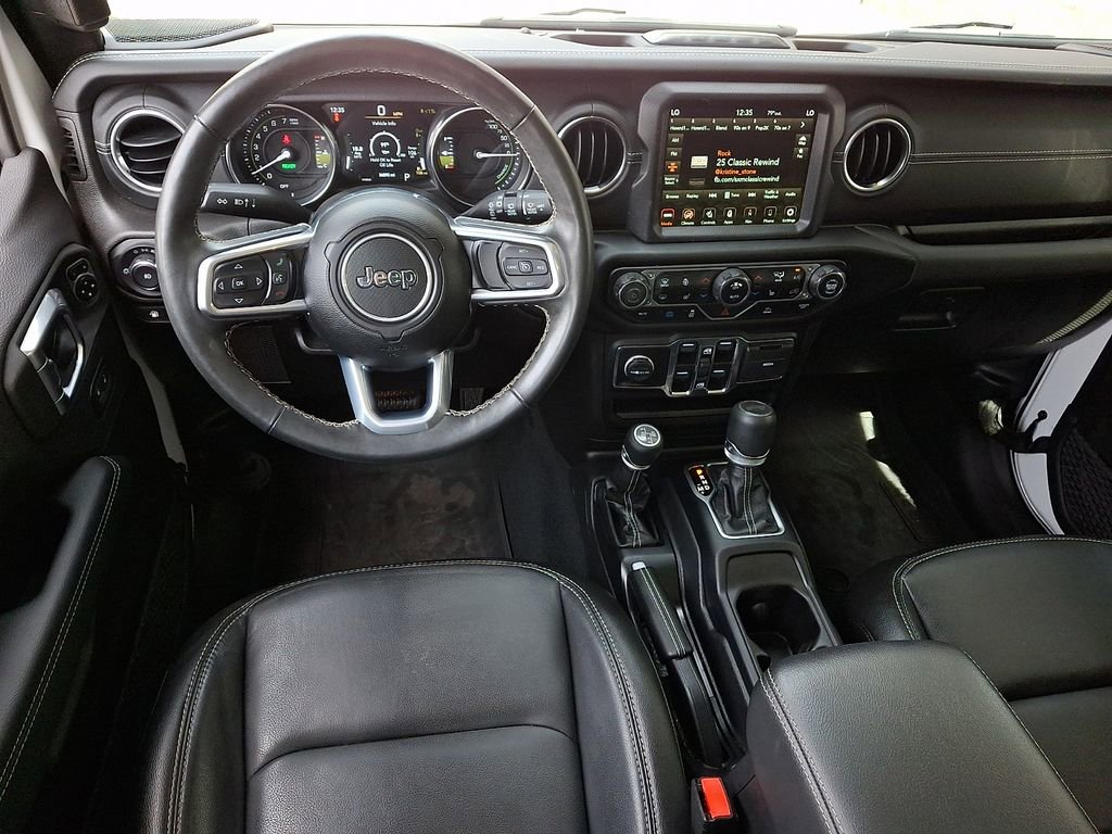 Used 2023 Jeep Wrangler Unlimited Sahara w/ Cold Weather Group image 11