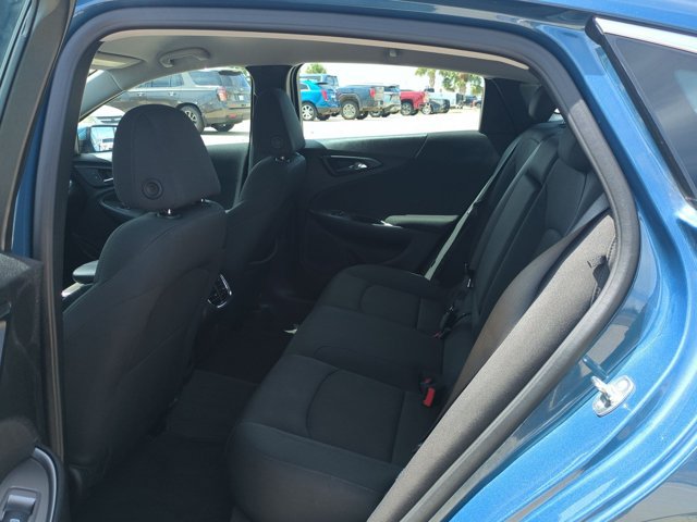 Used 2025 Chevrolet Malibu LT FWD image 18