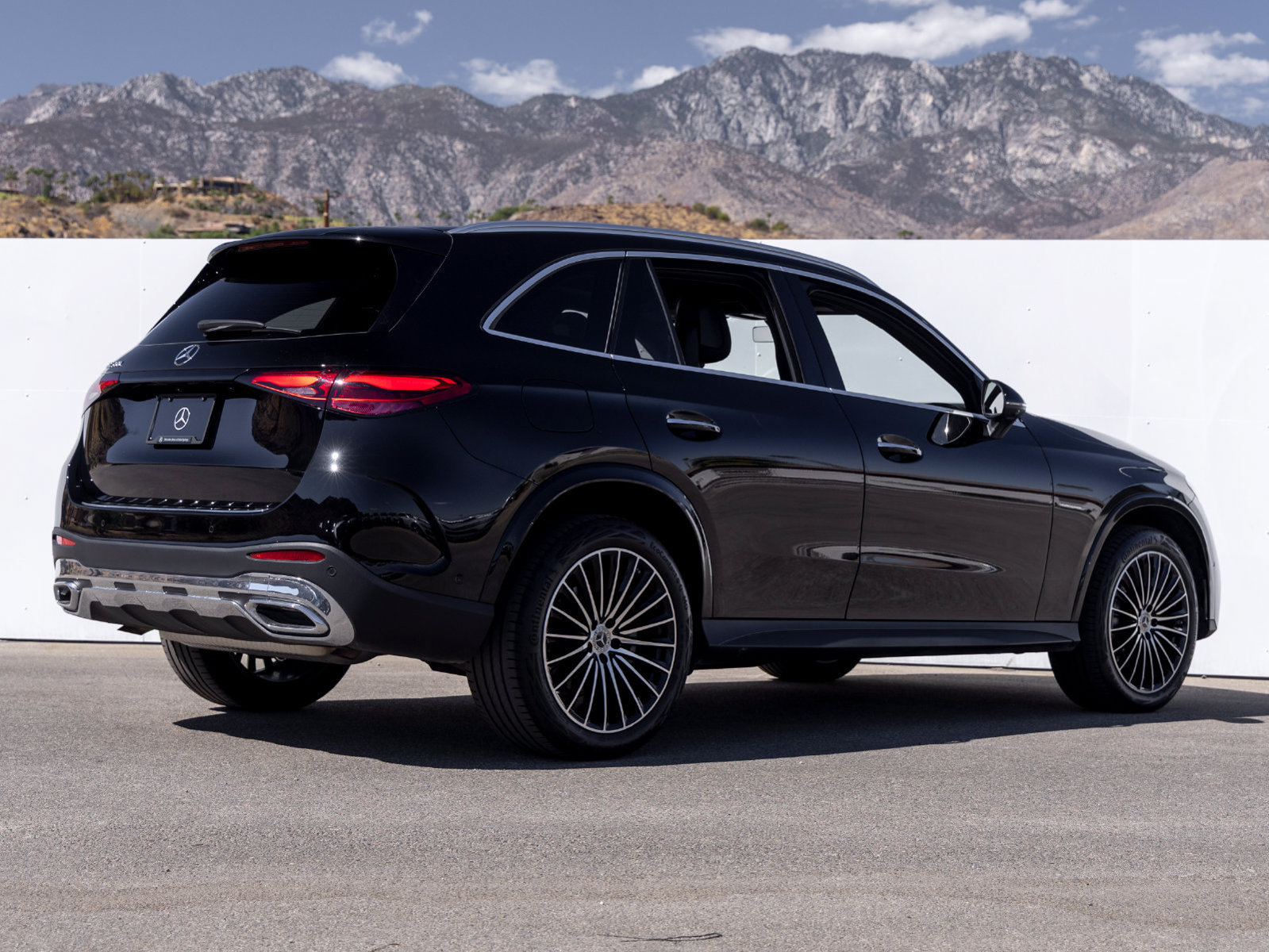 Used 2026 Mercedes-Benz GLC 300 image 7