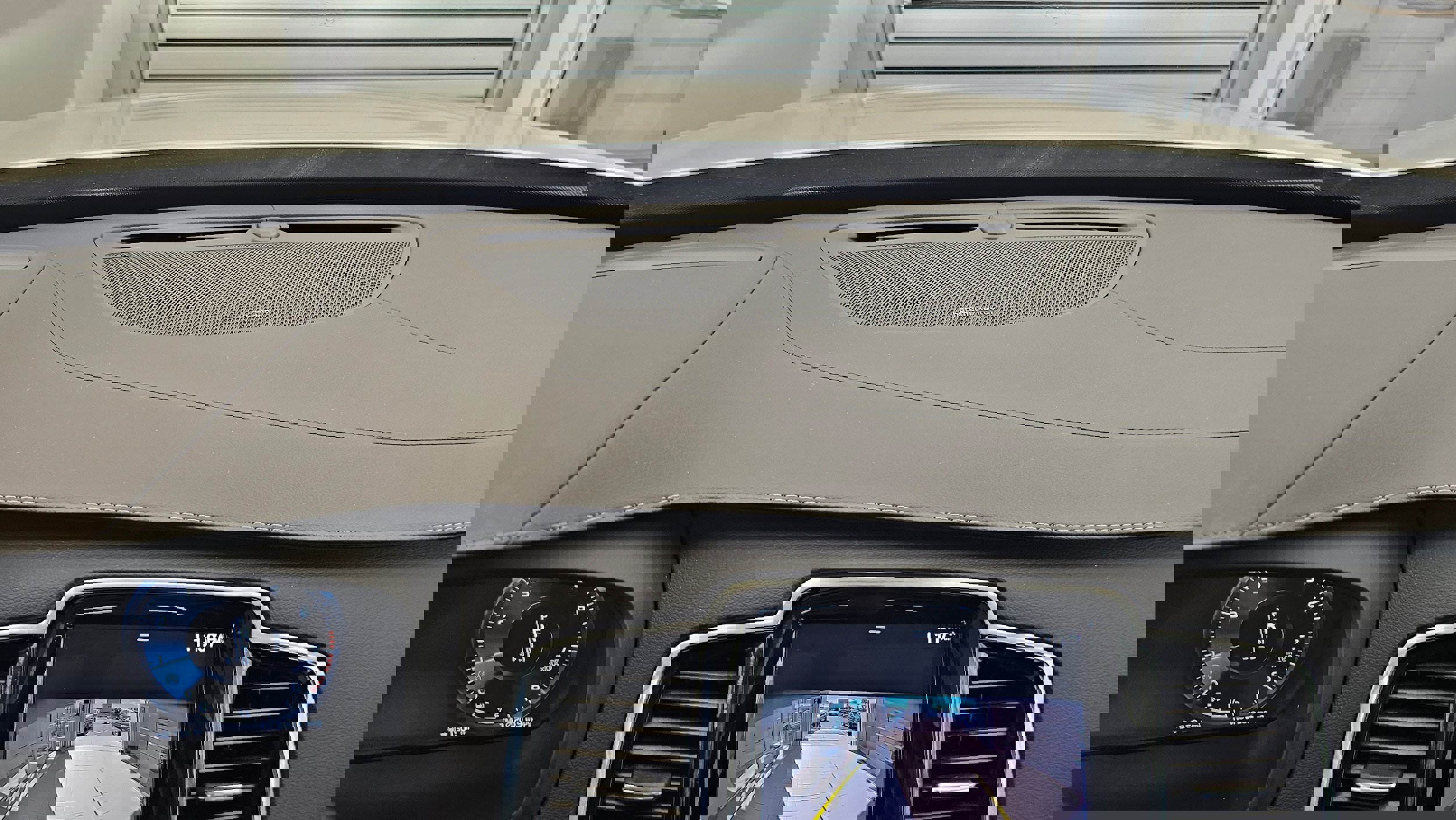 Certified 2022 Volvo XC90 T6 Inscription w/ Climate Package image 30