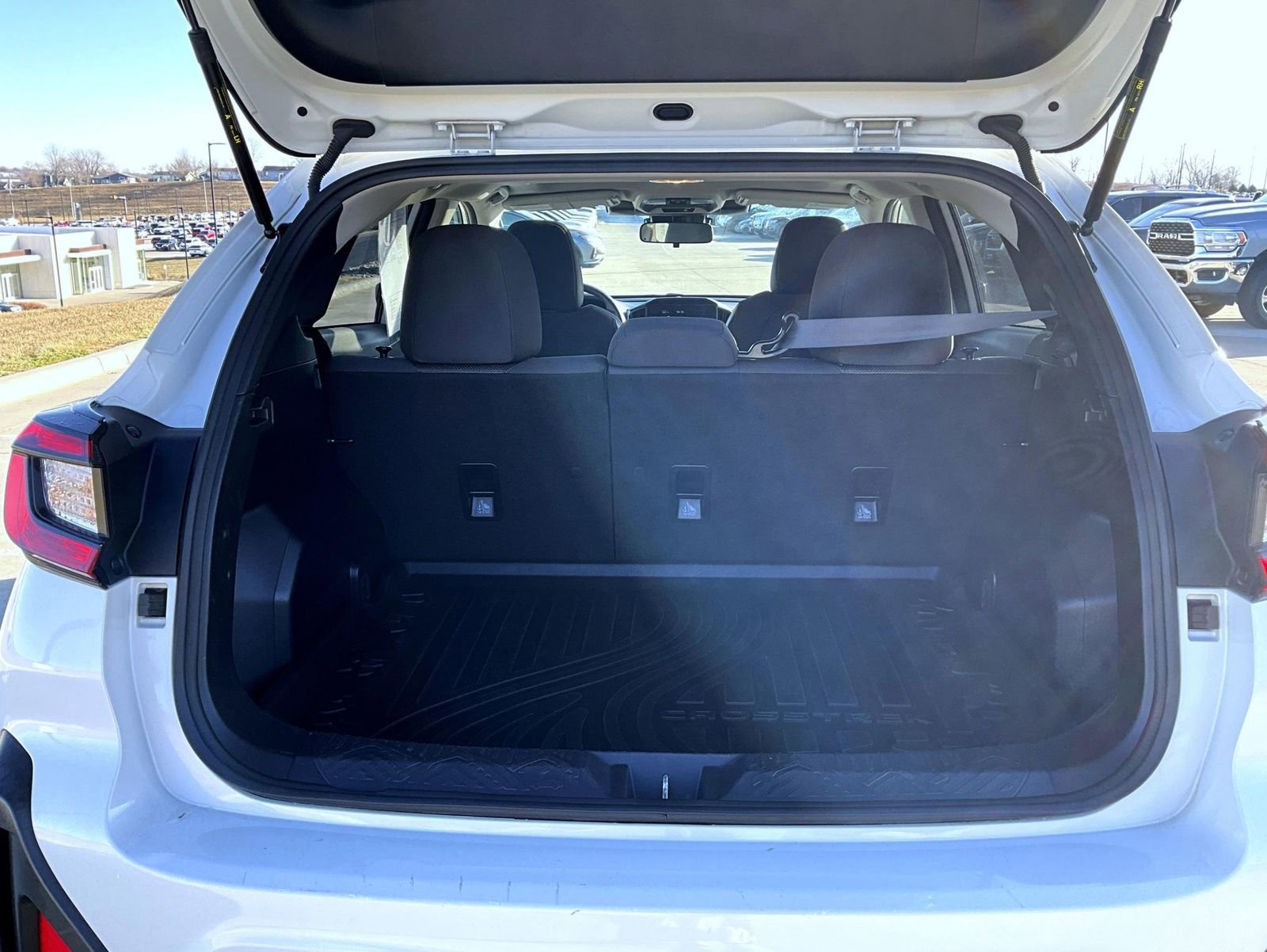 Used 2024 Subaru Crosstrek 2.0i Premium image 21