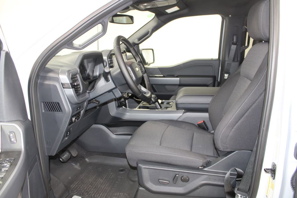 New 2025 Ford F150 XLT w/ Equipment Group 302A MID image 22